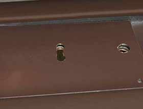 захист замка дверей